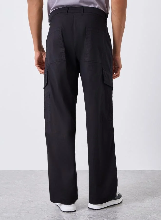 Styli black Men Black Oversized Cargo Trousers for Men | Best Price UAE